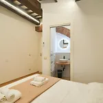 Am 13 - Stylish Design Retreat & Comfort Apartment