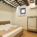 Apartment Am 13 - Stylish Design Retreat & Comfort Perugia