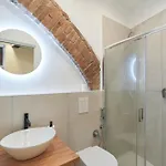 Am 13 - Stylish Design Retreat & Comfort Apartment