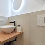 Am 13 - Stylish Design Retreat & Comfort * Perugia