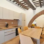 Am 13 - Stylish Design Retreat & Comfort *