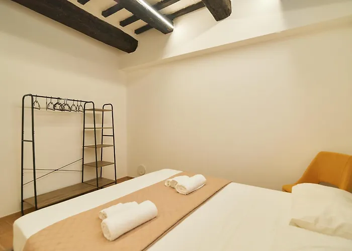 Am 13 - Stylish Design Retreat & Comfort Apartment Perugia